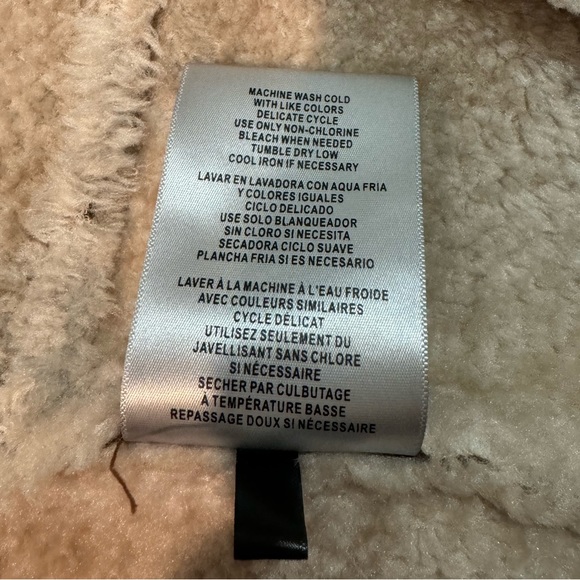 Small Men’s Levi’s Jacket - Picture 8 of 8